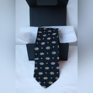 Sale🔥 Authentic Giorgio Armani Neck Tie